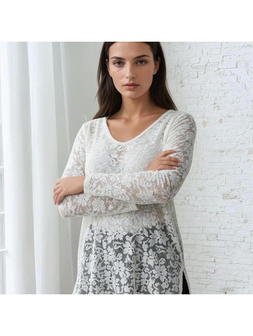 Women's White Blous